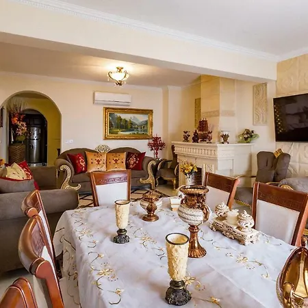 Imagine Renting Your Own 5-star Private Cyprus On The Beach, Paphos 1410 فيلة