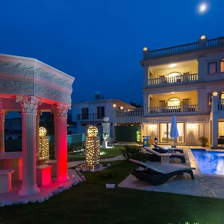 فيلة Imagine Renting Your Own 5-star Private Cyprus On The Beach, Paphos 1410 Kato Yialia